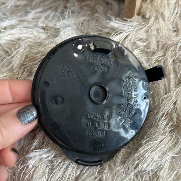 Vintage 90’s Starbucks Mug
Around The World Travel Embossed
Ceramic Globe Cup - Picture 10 of 17